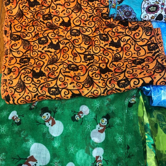 Lot of 12Holiday Scarves Halloween July Christmas - Picture 10 of 16
